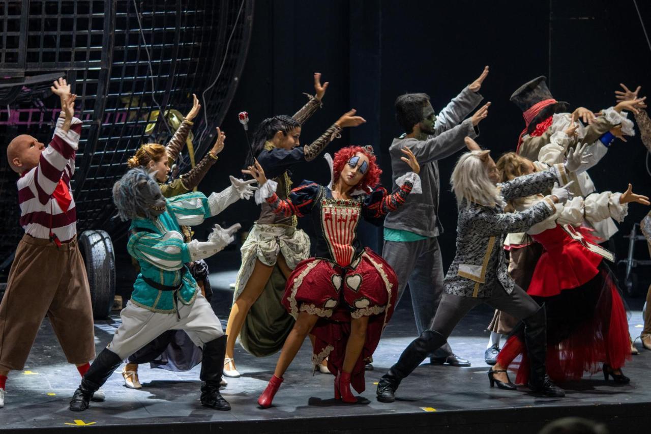 Lara Barut Collection Hotel Antalya Ngoại thất bức ảnh The cast of Cinderella