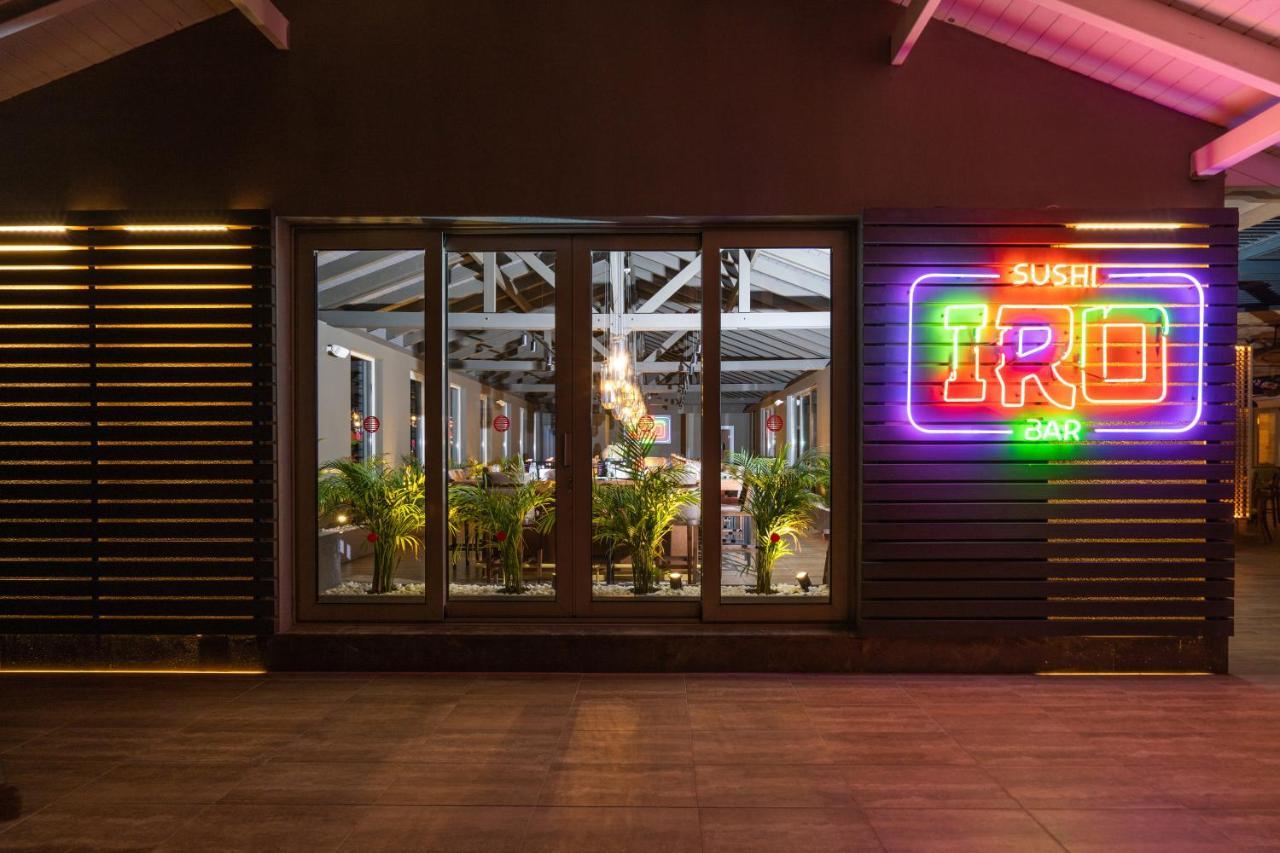 Lara Barut Collection Hotel Antalya Ngoại thất bức ảnh Restaurant in the terminal
